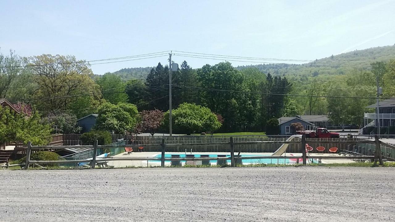 Nassau Motel Лейк Джордж Екстериор снимка